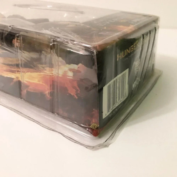 2012 The Hunger Games Katniss Everdeen Figure Jennifer Lawrence Damaged Box - Picture 9 of 16